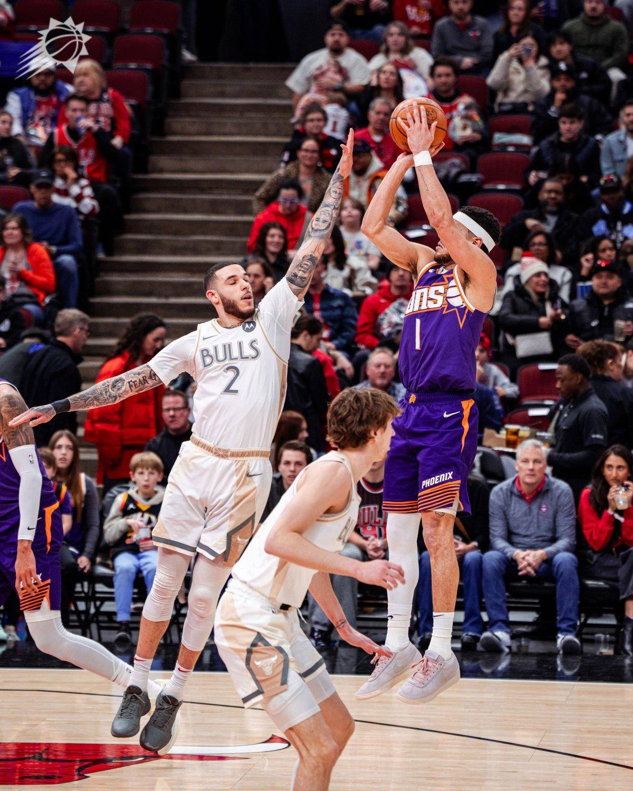 掘金力克篮网B队，布克关键制胜的简单介绍