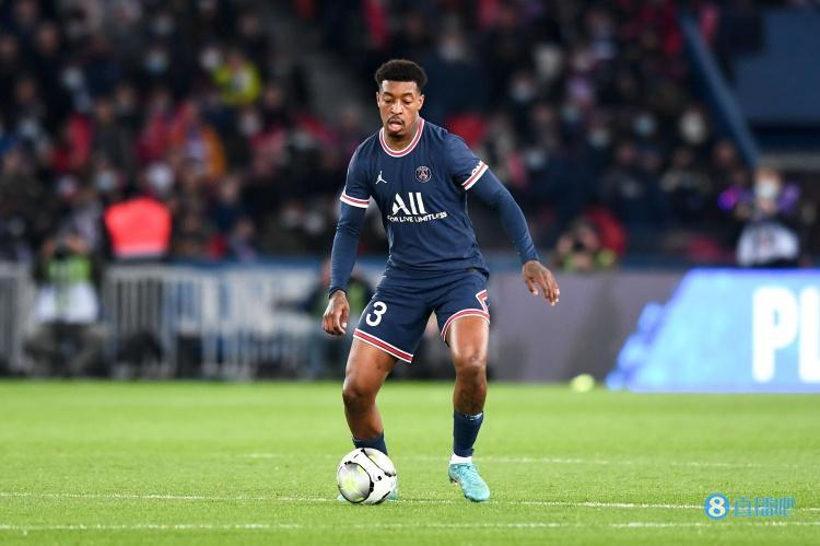 塞维利亚翻盘意大利，德利赫特送出助攻