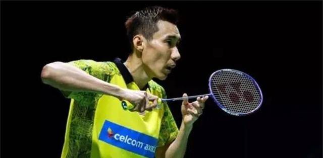 日本羽毛球队横扫马来西亚羽毛球队，李宗伟统治全场