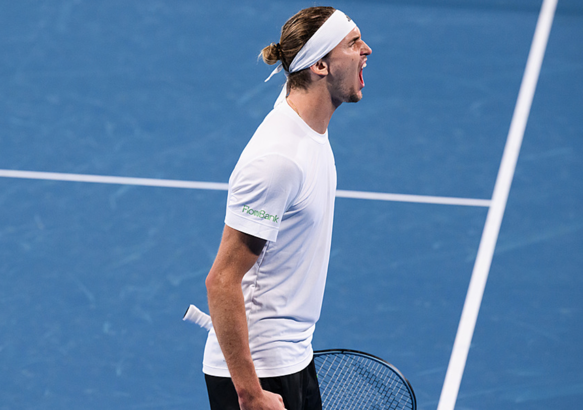 年终总决赛鏖战联合杯，兹维列夫统治全场