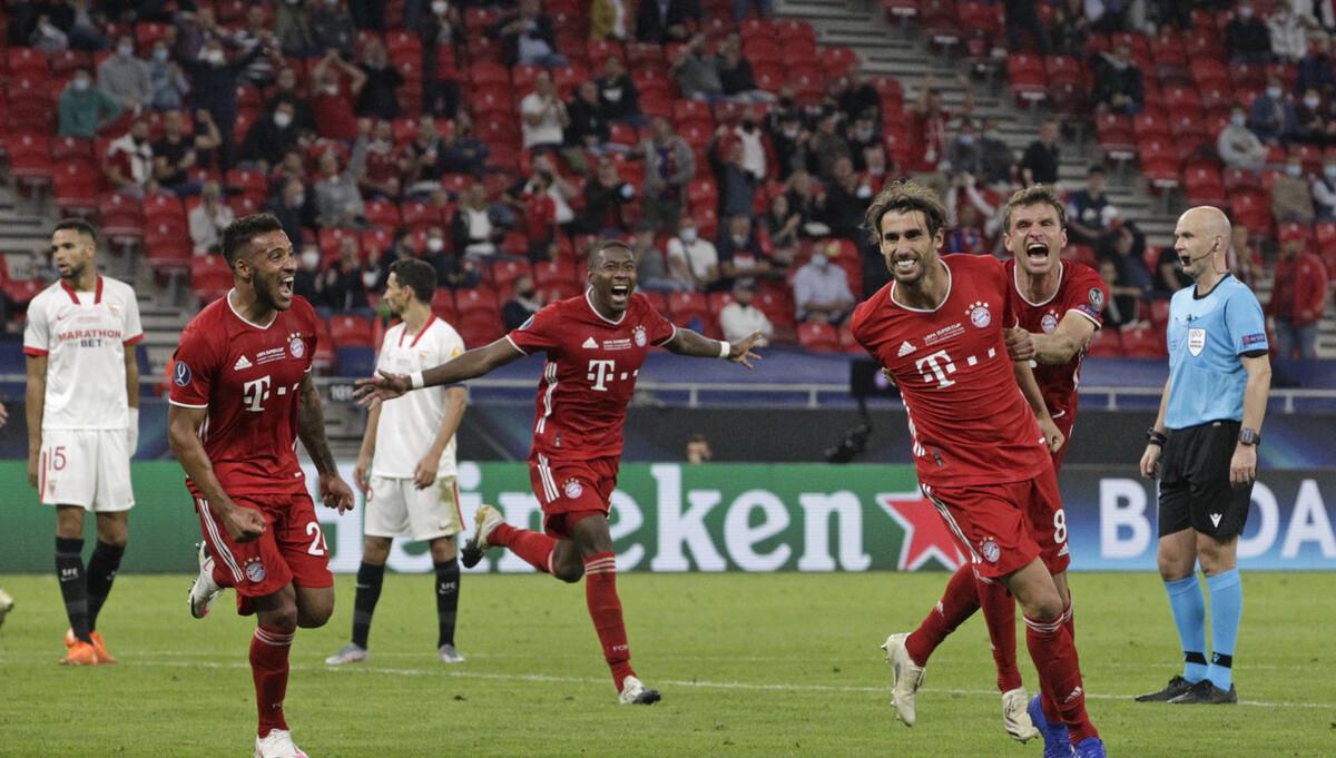 塞维利亚鏖战曼联，莱万高光表现