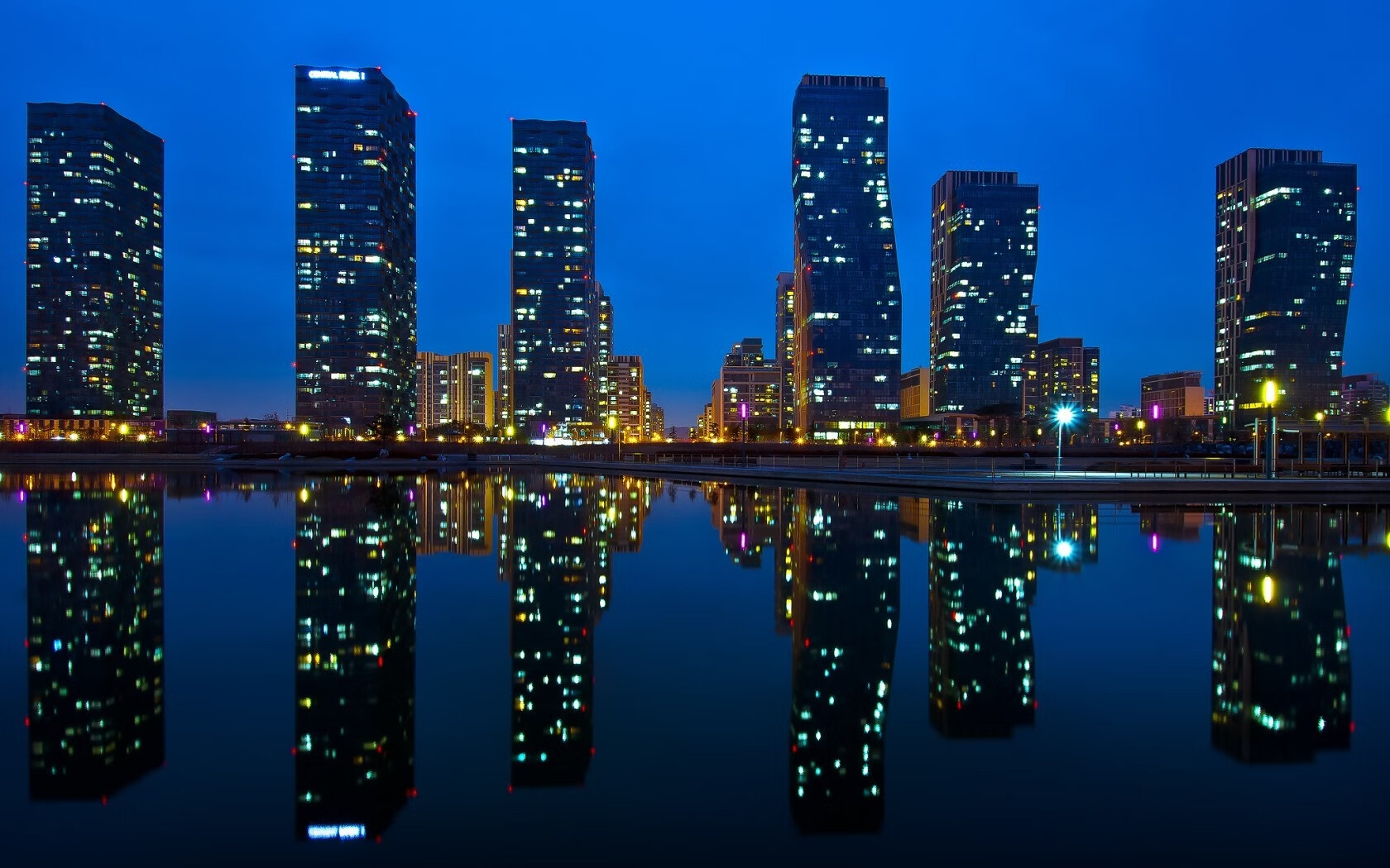 虚拟交锋,当广东宏远横扫凯尔特人—一场跨越现实的东决焦点战