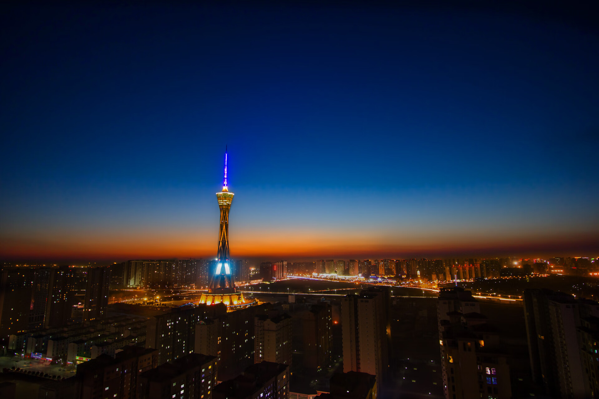 东决子弹时间,利拉德在心脏停跳的瞬间收割胜利