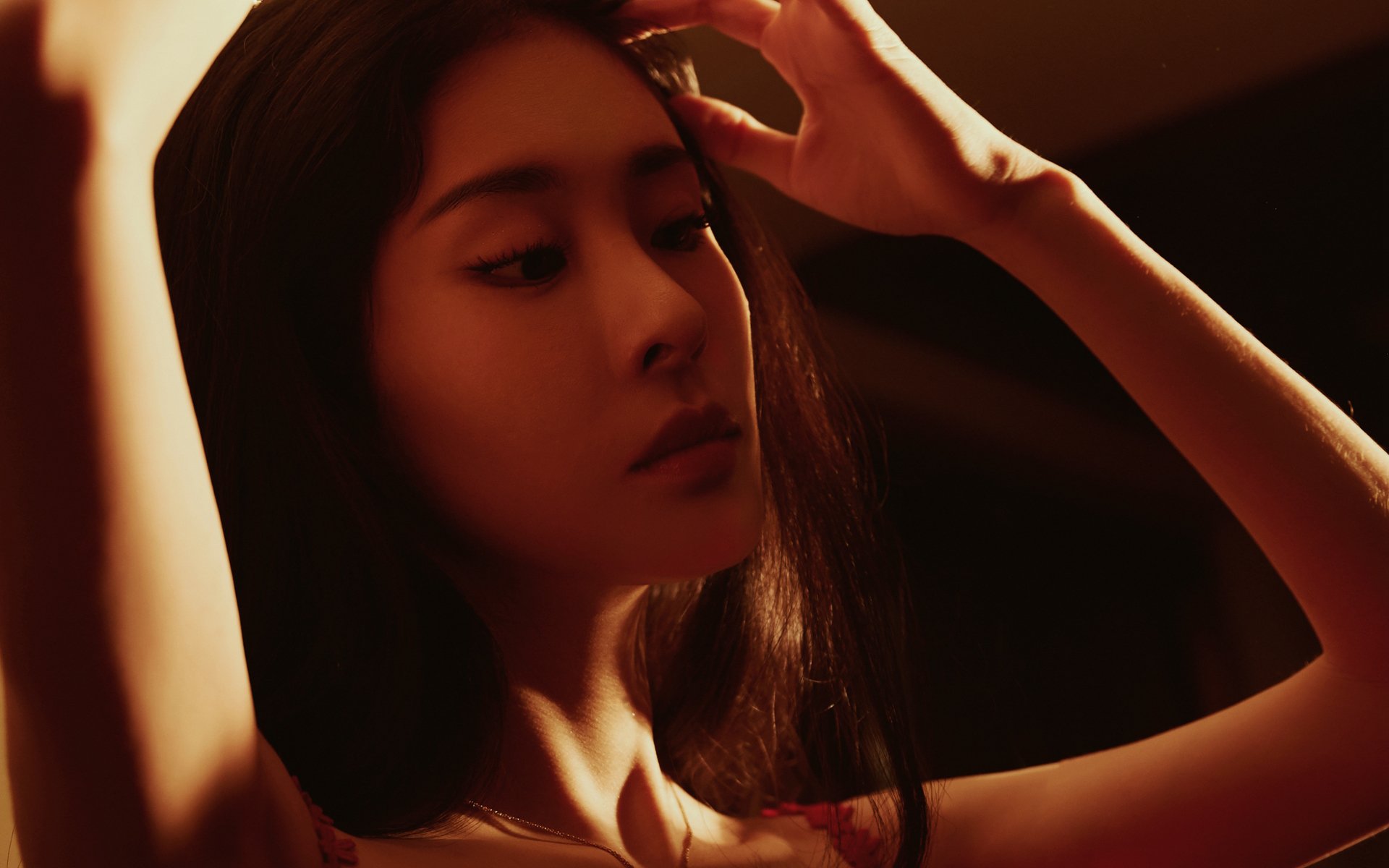 暗影锁链，当多诺万·米切尔在防守端织起沉默的牢笼